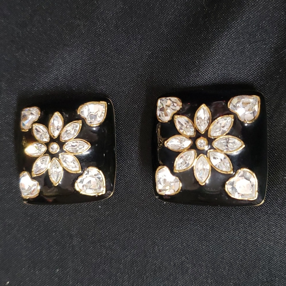 Vintage 1980s Black Enamel with Crystal Hearts and Flower Clip-on Earrings